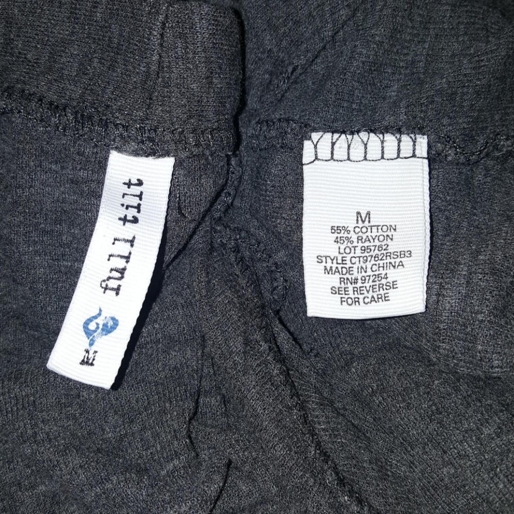 Tilly's grey distressed sweater